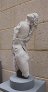 Plaster cast of a Roman statue (Staatliche Kunstsammlungen und Albertinum Dresden, Skulpturensammlung. inv. Hm 133), traditionally identified as a reduced-scale version of Scopas’s fourth-century BCE maenad, h. 45 cm. Museum of Classical Archaeology, Cambridge, inv. no. 245. Photo: © Museum of Classical Archaeology (CC BY-NC-ND 4.0).