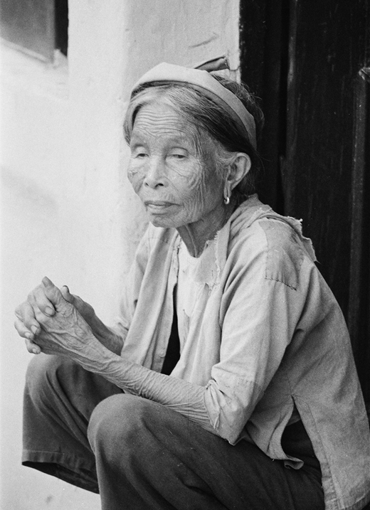 An aging citizen of Hà Nội.